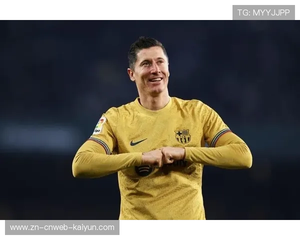 萨索洛防线薄弱中场乏力,战术困境难解 萨索洛防线薄弱中场乏力,战术困境难解